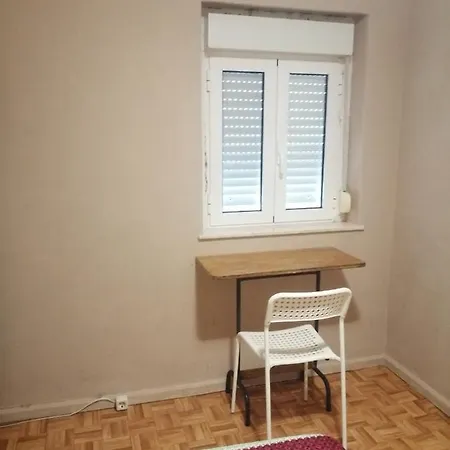 Encarnacao Metro 4 Appartement