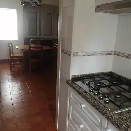 Apartment Encarnacao Metro 4 Lisbon